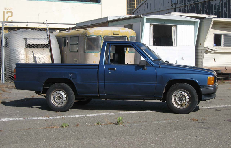 Illustration for article titled The Most Reliable Motor Vehicle I Know Of: 1988 Toyota Pickup